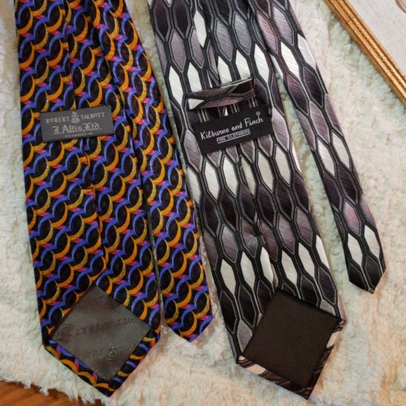 🦄🦄Eclectic geometric set of quality men's ties - Picture 4 of 8